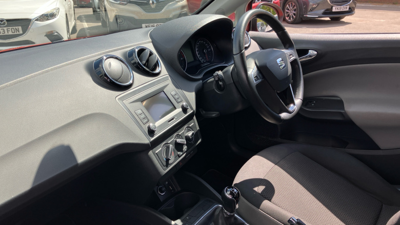 SEAT Ibiza 1.0 Vista 3dr Petrol Hatchback
